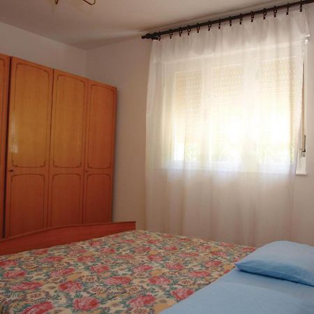 Stunning Apartment In Pula With Kitchen Dış mekan fotoğraf