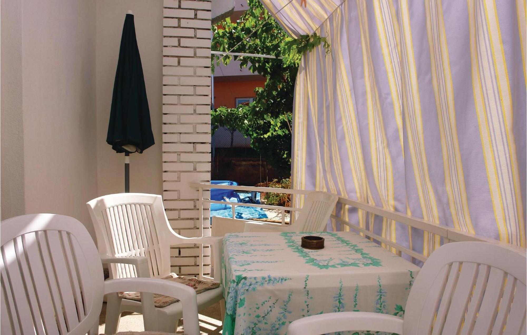 Stunning Apartment In Pula With Kitchen Dış mekan fotoğraf